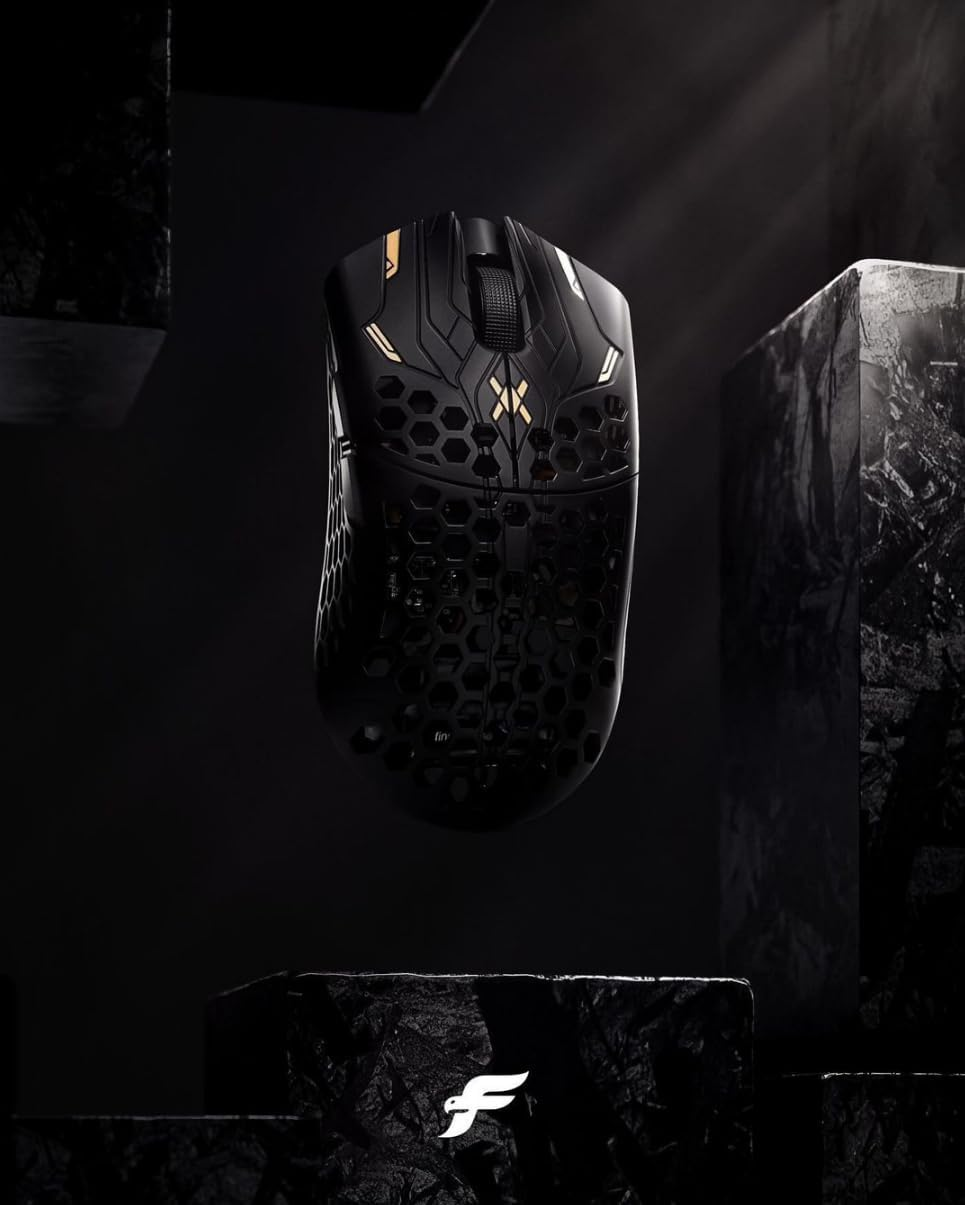Finalmouse UltralightX - Lion / Guardian Finalmouse UltralightX - Lion / Guardian